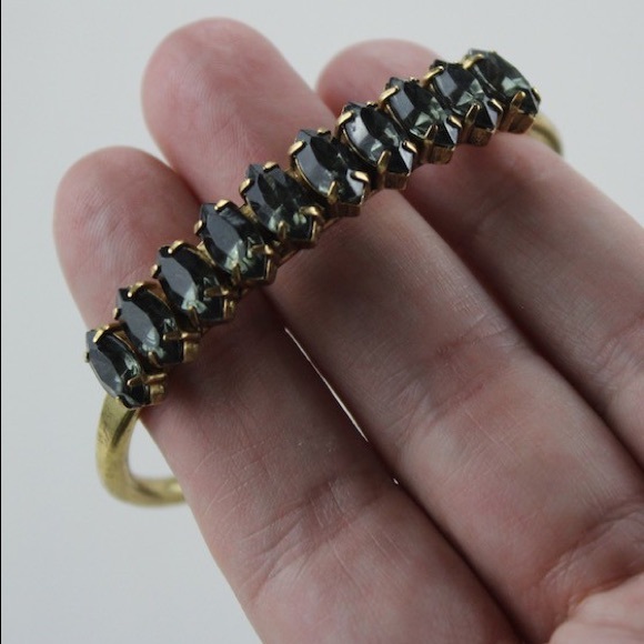 Elizabeth Cole Adelia Cuff - Picture 4 of 4